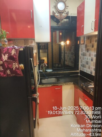 Furnished Amenities in 1 BHK Apartment at Adarsh Nagar Society, Worli – for Rent