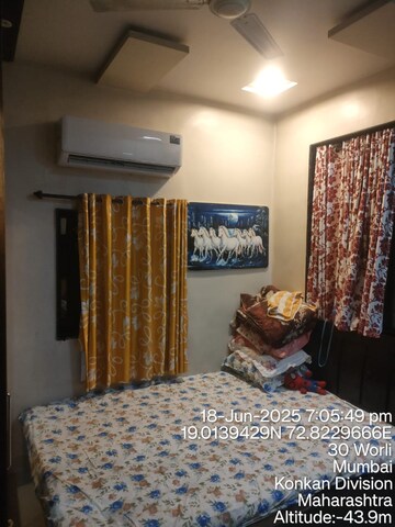 Bedroom in 1 BHK Apartment at Adarsh Nagar Society, Worli – for Rent