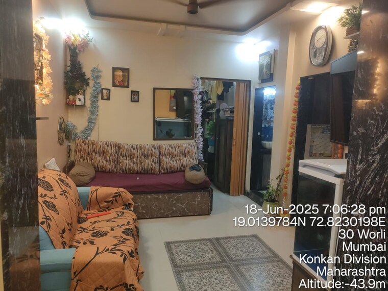 Living Room, adarsh-nagar-society 1 Bedroom 450 Sq.Ft. Apartment In Worli Mumbai 9192695