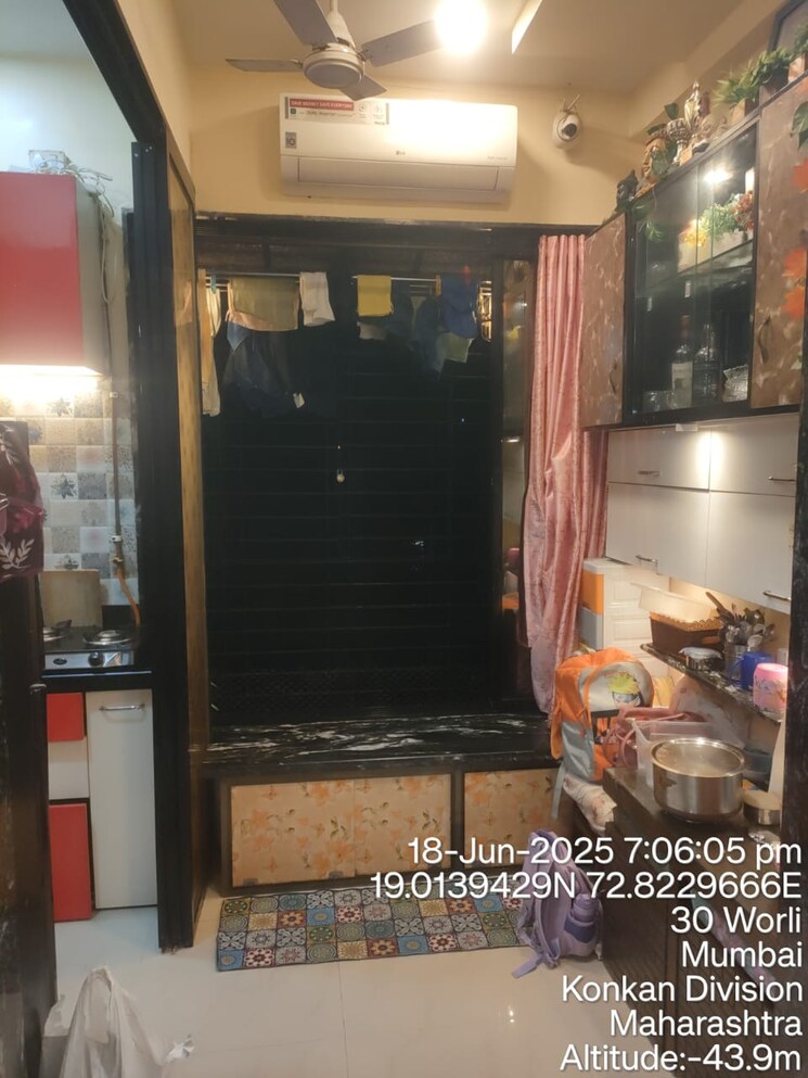 Living Room, adarsh-nagar-society 1 Bedroom 450 Sq.Ft. Apartment In Worli Mumbai 9192695