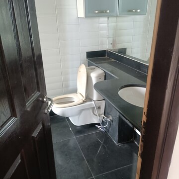 Bathroom in 3 BHK Apartment at Eros Rosewood Villas, Sector 50 – for Rent
