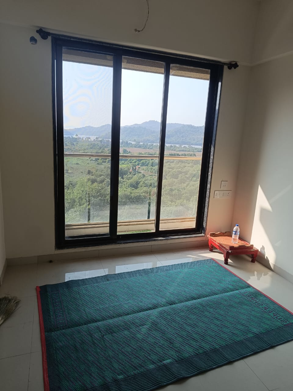 2 BHK + Extra Room Apartment For Rent in KM Horizon Flora