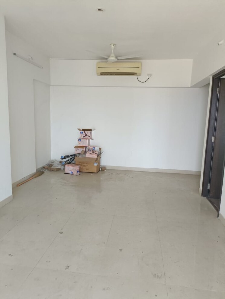 Room, lodha-splendora 3 Bedroom 1124 Sq.Ft. Apartment In Ghodbunder Road Thane 9192794