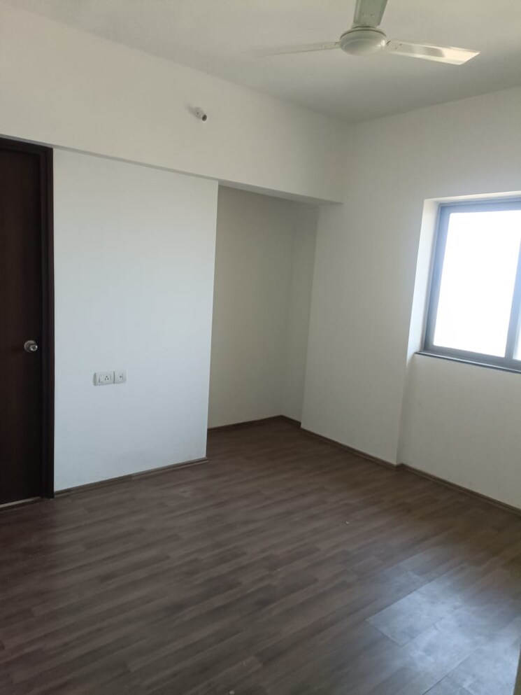 Room, lodha-splendora 3 Bedroom 1124 Sq.Ft. Apartment In Ghodbunder Road Thane 9192794