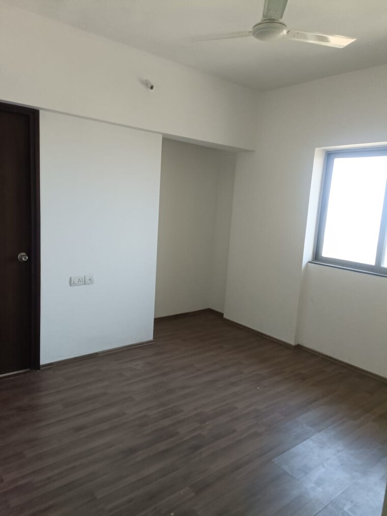 Room, lodha-splendora 3 Bedroom 1124 Sq.Ft. Apartment In Ghodbunder Road Thane 9192794