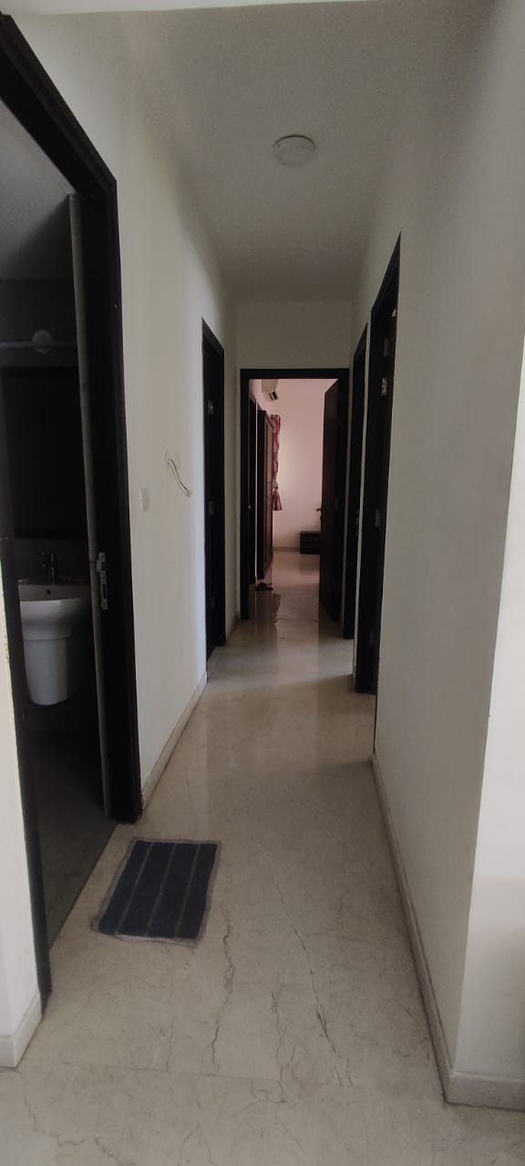 2.5 BHK + Extra Room Apartment For Rent in Lodha Splendora