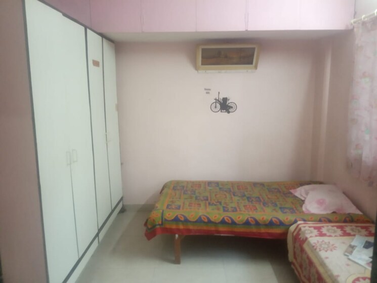 Bedroom, kumar-mahatma-society 2 Bedroom 1000 Sq.Ft. Apartment In Kothrud Pune 9192837
