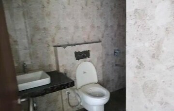 Bathroom in 3 BHK Apartment at Sheth Montana, Mulund West – for Rent