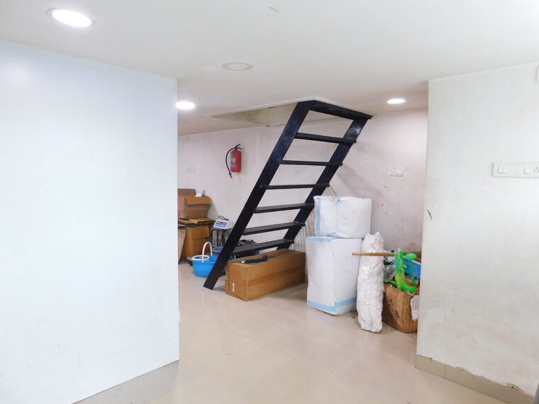 undefined, malad west Commercial Office Space 1200 Sq.Ft. In Malad West Mumbai 9192865