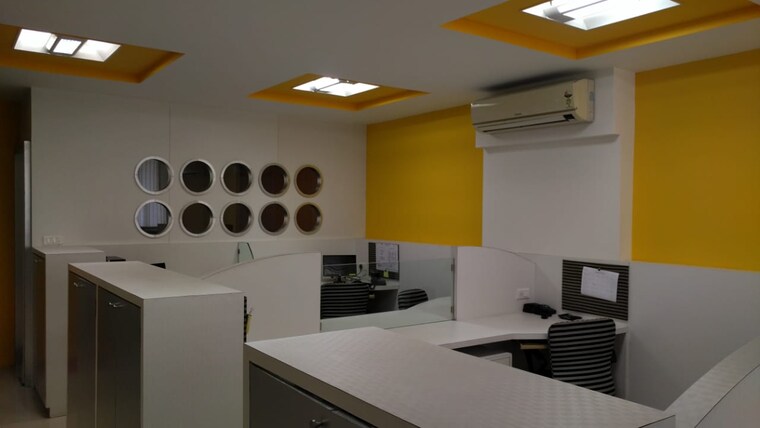 Team Area, andheri east Commercial Office Space 1130 Sq.Ft. In Andheri East Mumbai 9192898