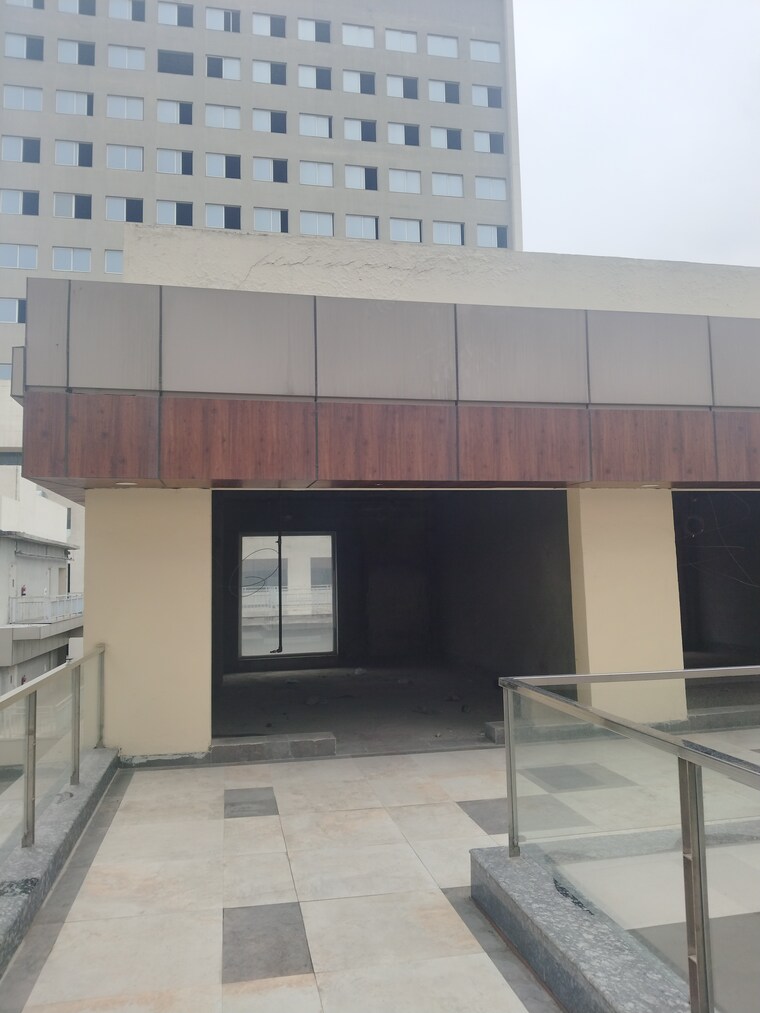 Kitchen, 83-avenue-oodles-sky-walk Commercial Shop 300 Sq.Ft. In Sector 83 Gurgaon 9192917