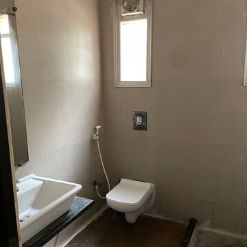 Bathroom in 2 BHK Builder Floor at Sector 51 – for Rent