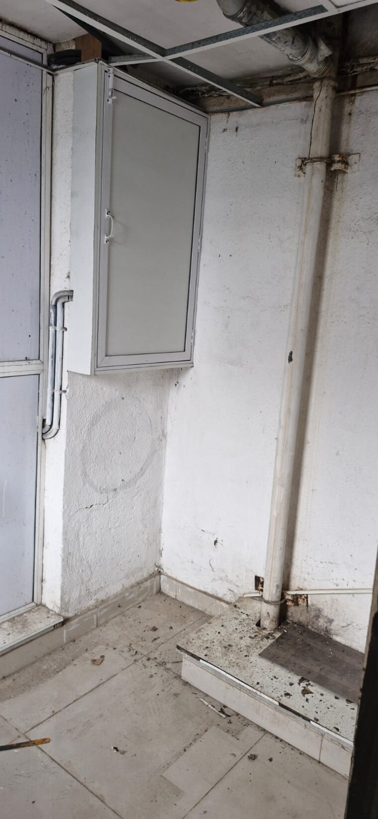 Bathroom, andheri east Commercial Office Space 1120 Sq.Ft. In Andheri East Mumbai 9192916