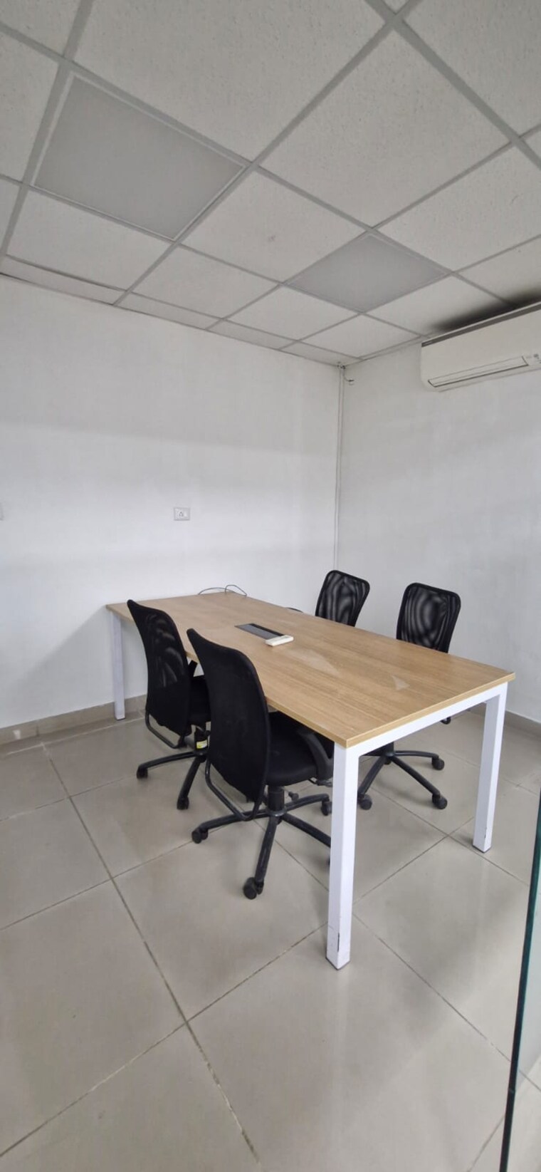 Team Area, andheri east Commercial Office Space 1120 Sq.Ft. In Andheri East Mumbai 9192916