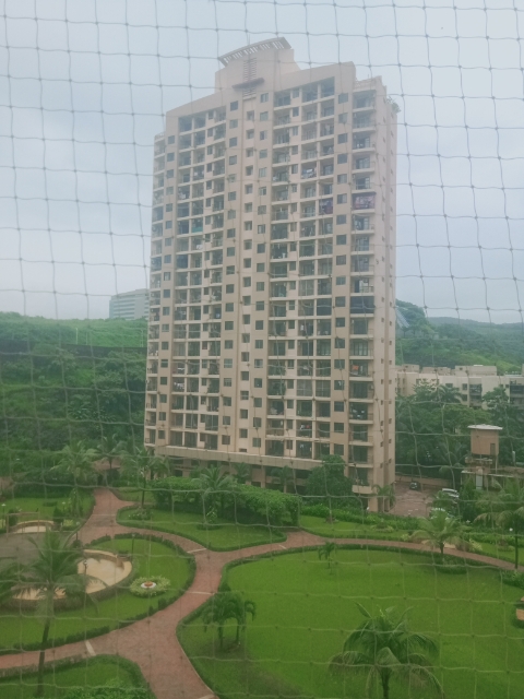 1 BHK + Extra Room Apartment For Rent in K Raheja Heights