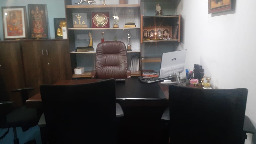 Co-working Space For Rent in Share Office Solutions