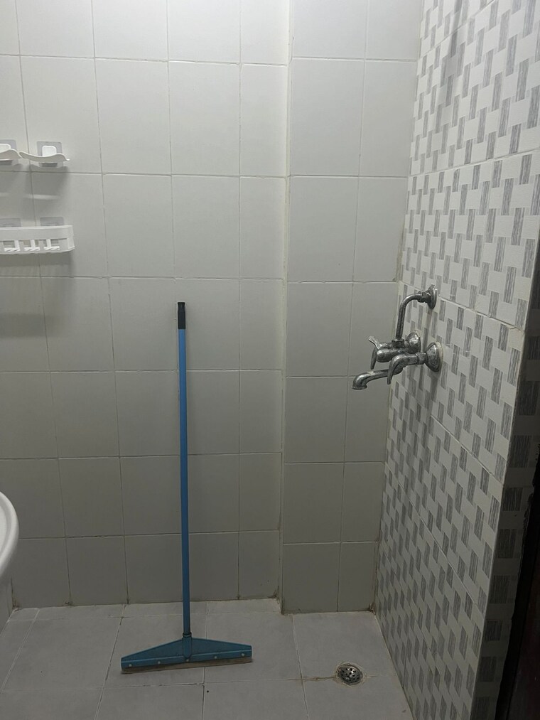 Bathroom, today-ridge-residency 2 Bedroom 632 Sq.Ft. Apartment In Sector 135 Noida 9192978