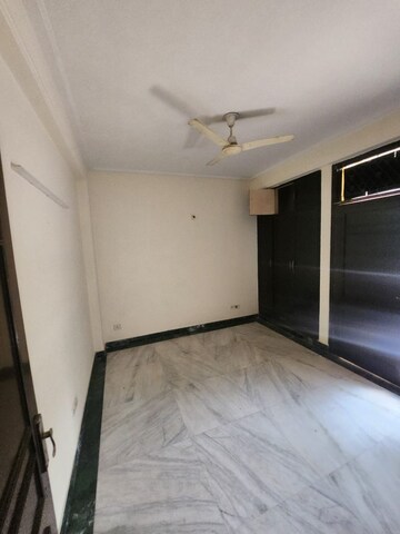 3 BHK Builder Floor For Rent in Saket