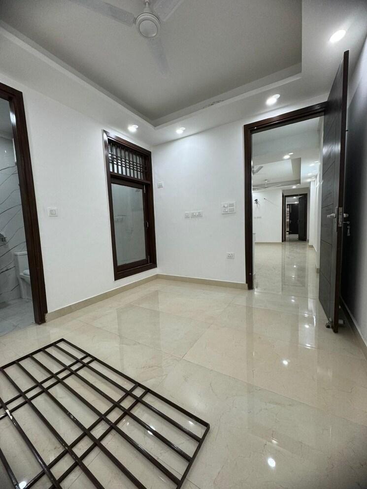 Bedroom, palm-residency-chhatarpur 3 Bedroom 1200 Sq.Ft. Builder Floor In Chattarpur Delhi 9193038