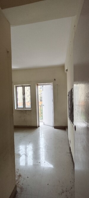 Room in 3 BHK Apartment at SARE Ebony Greens, Lal Kuan – for Sale