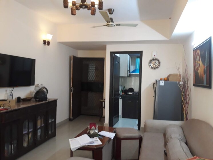Living Room, paras-tierea 2 Bedroom 1045 Sq.Ft. Apartment In Sector 137 Noida 9193017