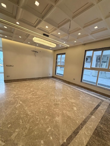 Room in 3 BHK Apartment at CS Roseate 63, Sector 63a – for Sale