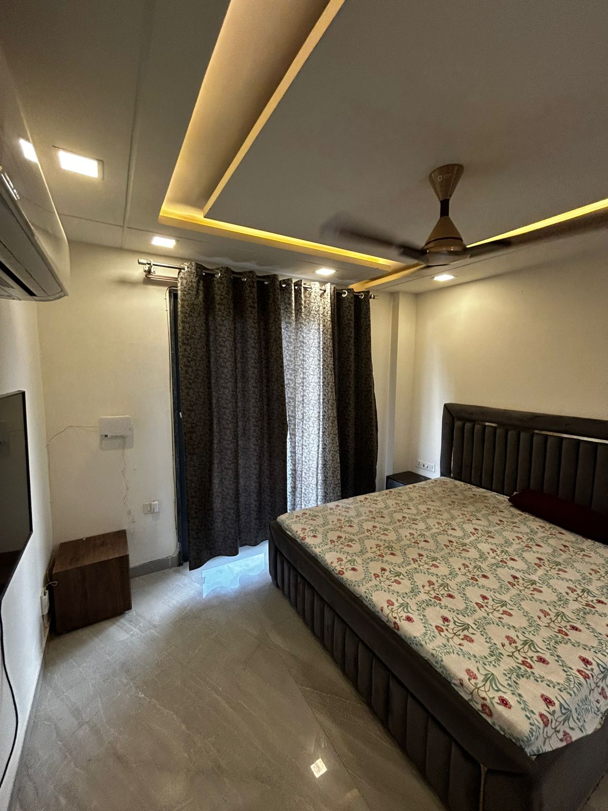 1 BHK Builder Floor For Rent in Sector 45