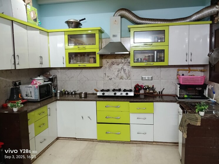 Team Area, sector 23 2 Bedroom 263 Sq.Yd. Builder Floor In Sector 23 Gurgaon 9193056