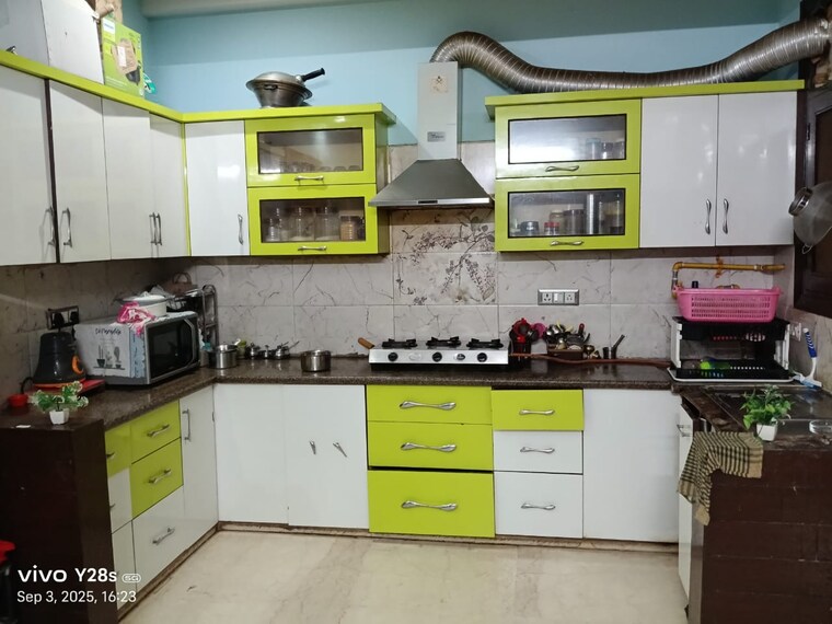 Team Area, sector 23 2 Bedroom 263 Sq.Yd. Builder Floor In Sector 23 Gurgaon 9193056