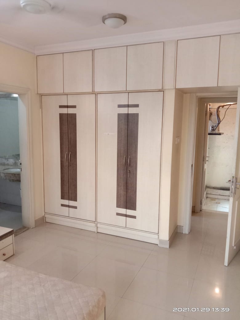2 BHK + Pooja Room Apartment For Rent in Raheja Sherwood