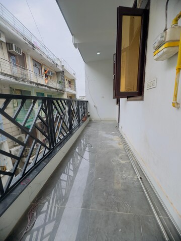 Balcony in 1 BHK Builder Floor at Palm Residency Chhatarpur, Chattarpur – for Rent