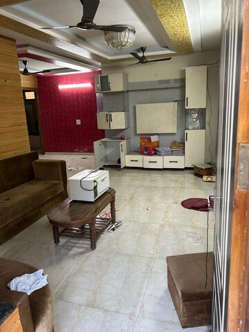 Team Area in 3 BHK Builder Floor at Canal Road – for Rent