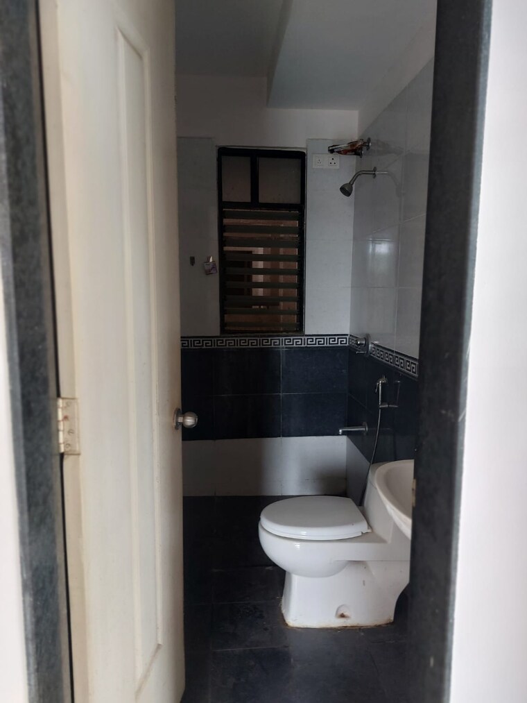 Bathroom, nanded-city-sarang 2 Bedroom 872 Sq.Ft. Apartment In Nanded Pune 9193073