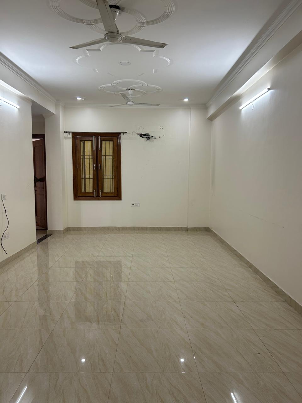3 BHK + Pooja Room Builder Floor For Rent in Sector 23
