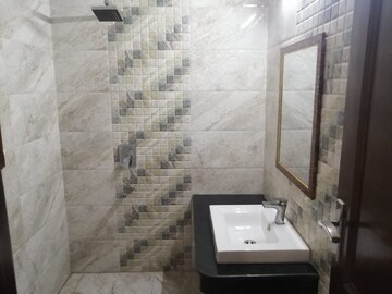 Bathroom in 3 BHK Builder Floor at Sector 23 – for Rent