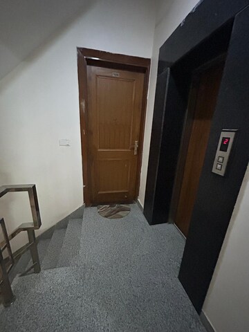 Living Room in 2 BHK Builder Floor at Sector 23 – for Rent
