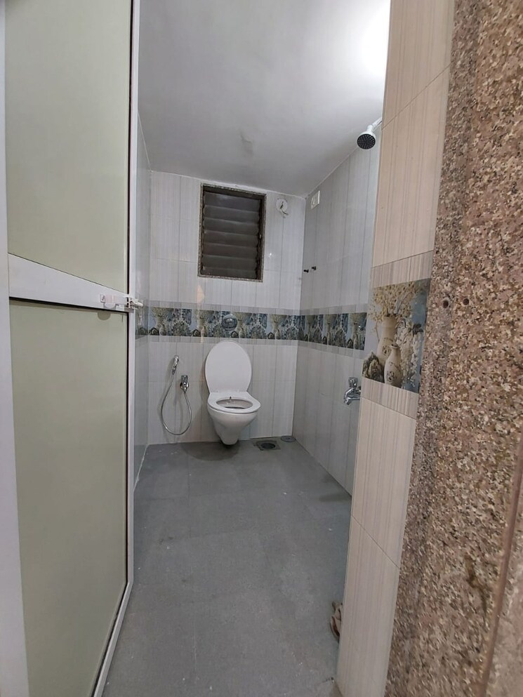 Bathroom, tiara-hills 2 Bedroom 575 Sq.Ft. Apartment In Mira Road Thane 9193101