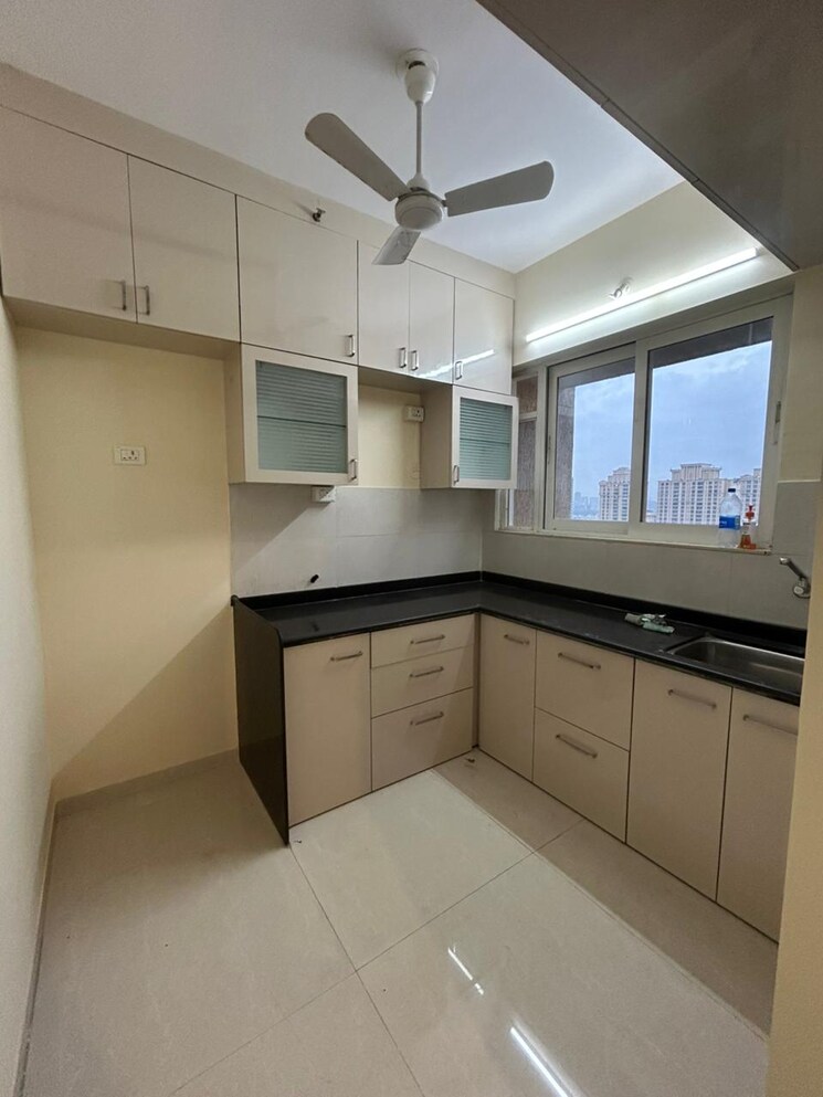 Kitchen, vijay-orovia 3 Bedroom 869 Sq.Ft. Apartment In Ghodbunder Road Thane 9193135
