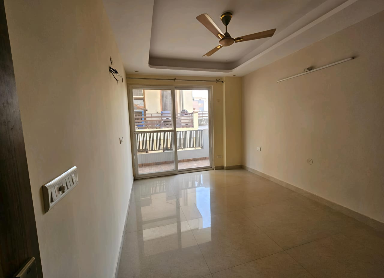 3 BHK Builder Floor For Rent in Huda CGHS