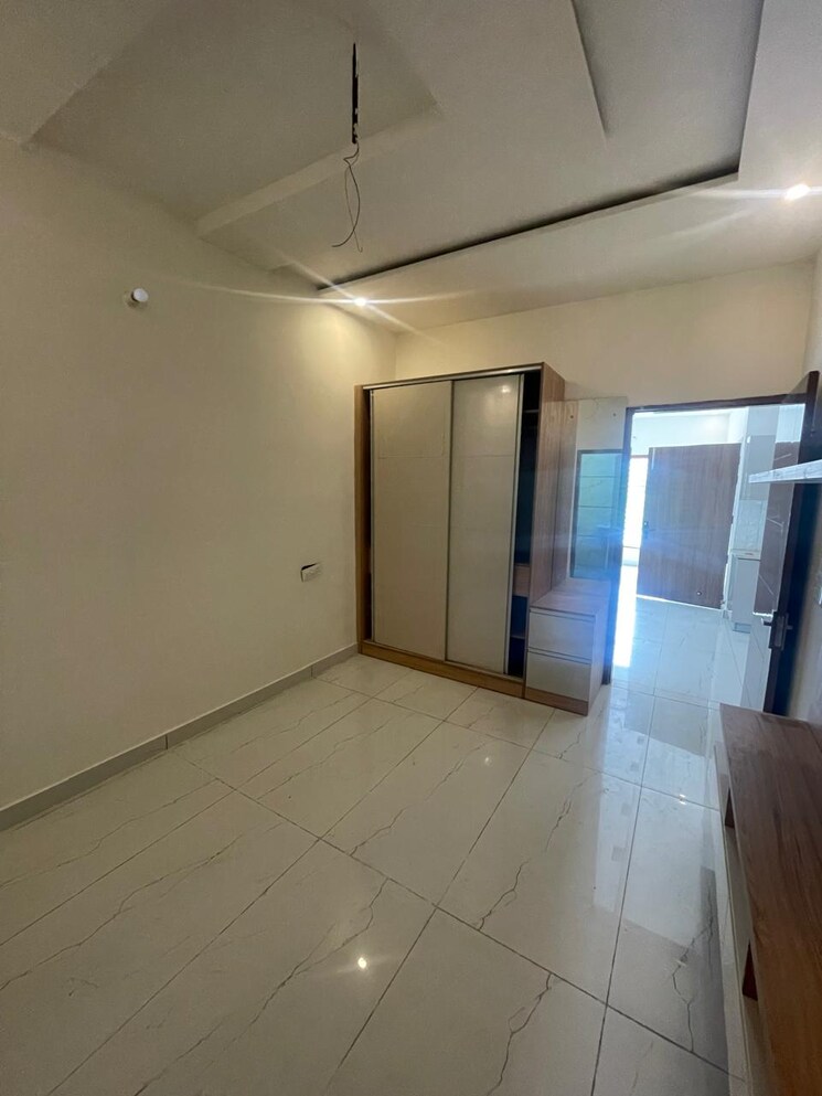 Room, patiala road 3 Bedroom 1560 Sq.Ft. Independent House In Patiala Road Zirakpur 9193172