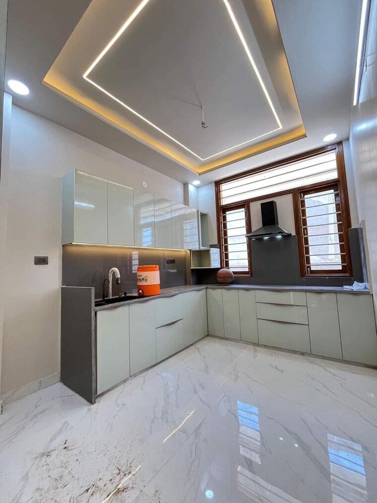 Kitchen, rajat vihar 2.5 Bedroom 1750 Sq.Ft. Independent House In Rajat Vihar Noida 9193178