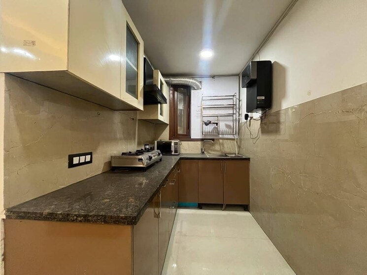 Kitchen, saket 2 Bedroom 982 Sq.Ft. Apartment In Saket Delhi 9193189