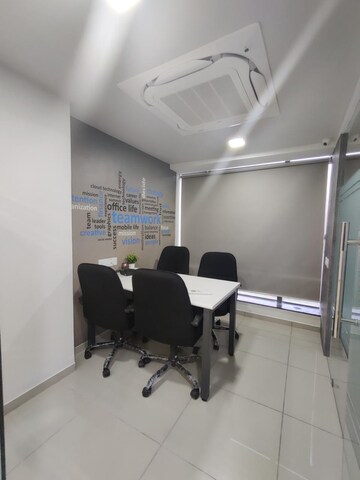 Team Area in  Showroom at Patiala Road – for Rent