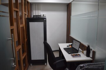Team Area in  Showroom at Patiala Road – for Rent