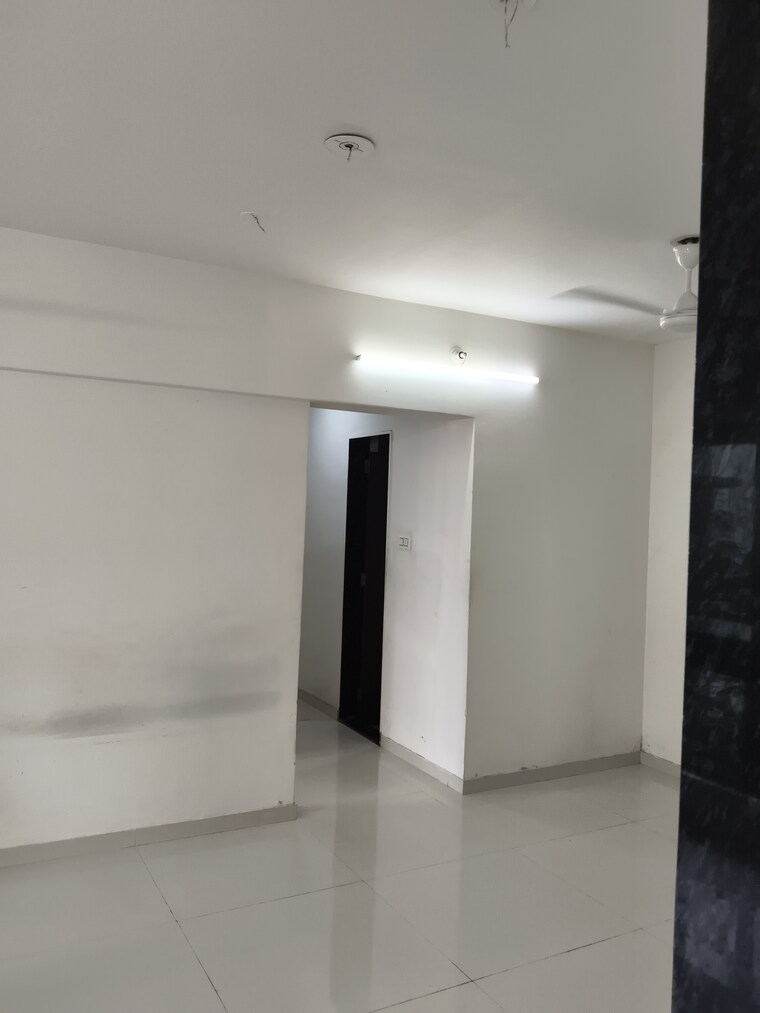 Room, vile parle east 2 Bedroom 750 Sq.Ft. Apartment In Vile Parle East Mumbai 9193206