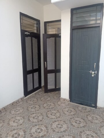 Room in 1 BHK Builder Floor at Sahastradhara Road – for Rent