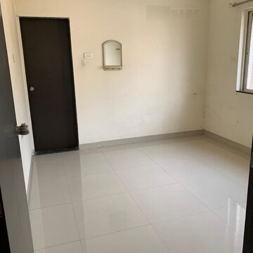 1 BHK Apartment For Rent in Golden Blessings, Mumbai Bangalore Highway