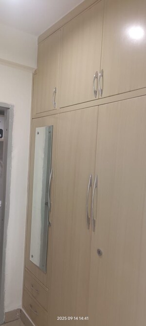 Building Lobby in 4 BHK Villa at DLF Alameda, Sector 73 – for Sale