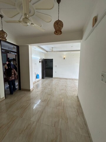  3 BHK Apartment at South Delhi – for Rent