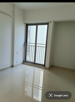 2 BHK Apartment For Sale in Kalpataru Parkcity Sunrise B